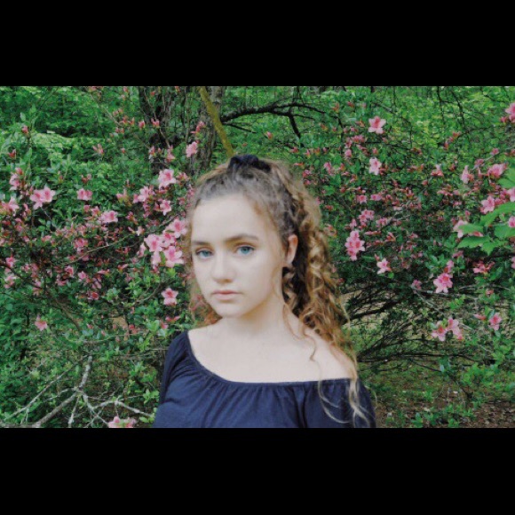 Meet your Posher, Ellie - Picture 1 of 1